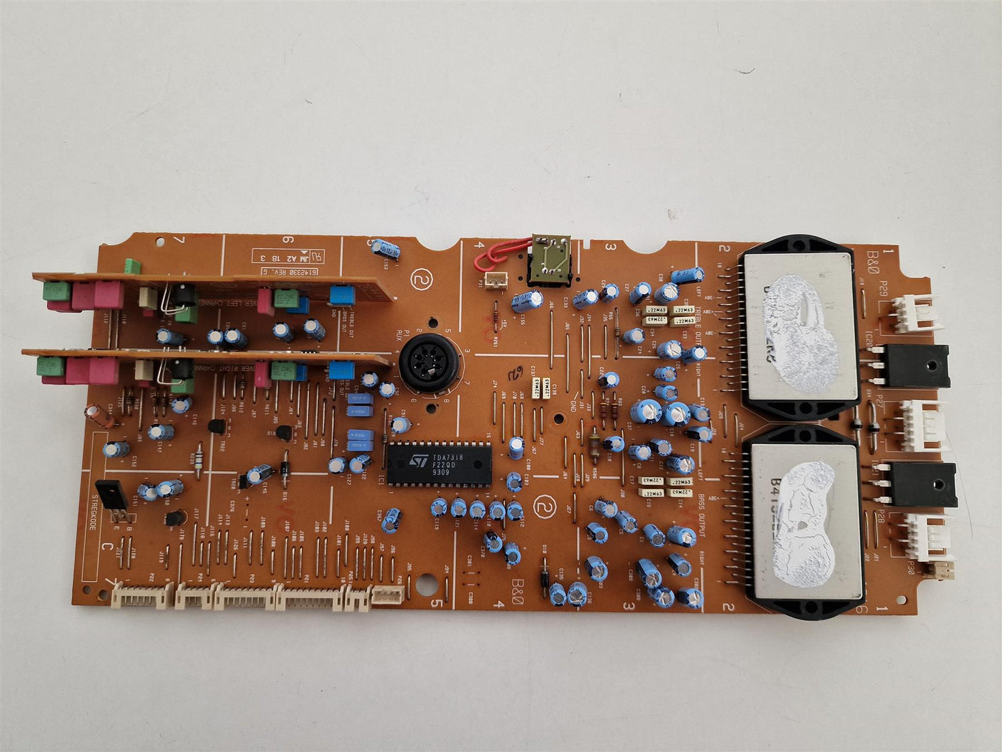 Amplificateur audio de puissance pour système compact Bang & Olufsen Beosound Century (1993-2004)