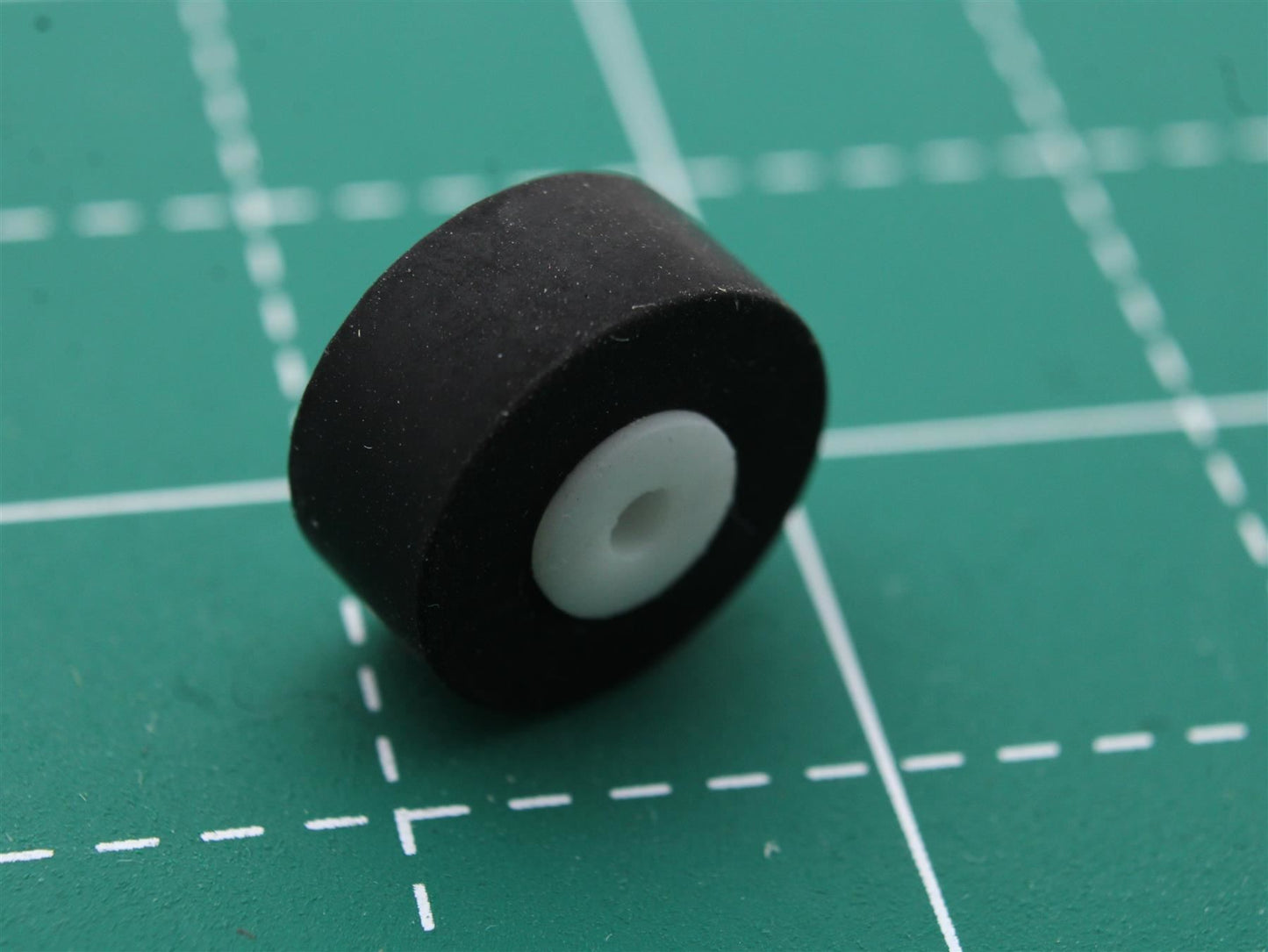 Galet Presseur compatible Aiwa CA-3 pour réparation Platine Cassette
